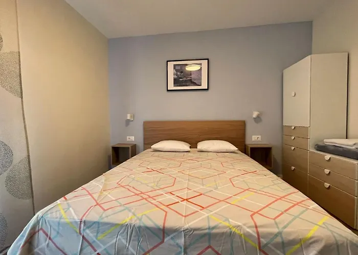 Luxe 4br Guest house Split